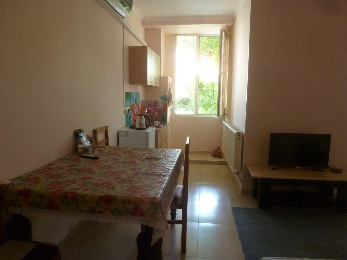 Hostel Galo Tbilisi Zewnętrze zdjęcie