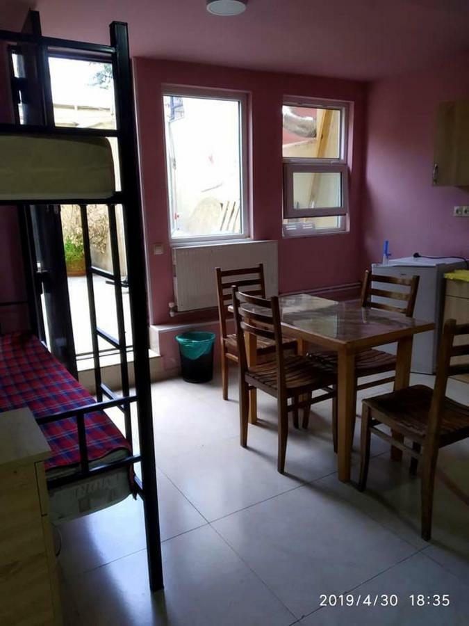 Hostel Galo Tbilisi Zewnętrze zdjęcie